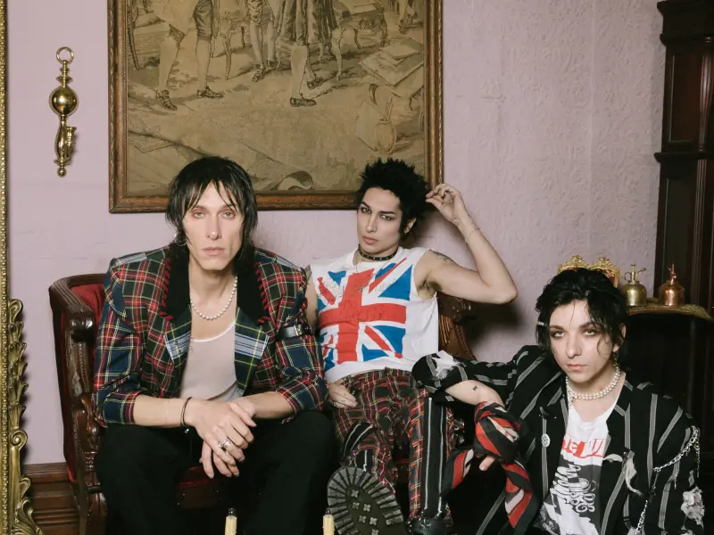 Palaye Royale